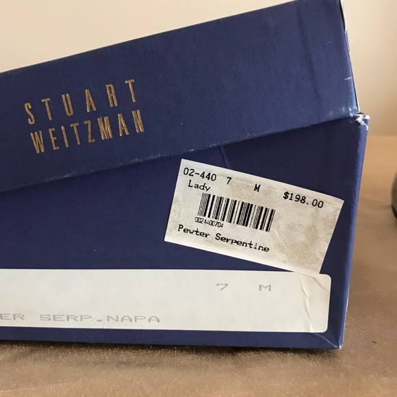 Stuart Weitzman ‘pewter serpentine’ pumps - Picture 6 of 6